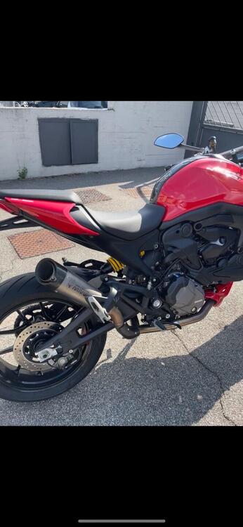 Ducati Monster 937 + (2021 - 25) (3)