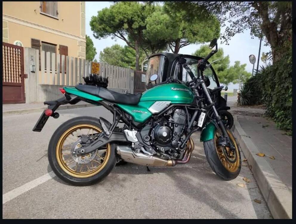 Kawasaki Z 650 RS (2022 - 24) (3)