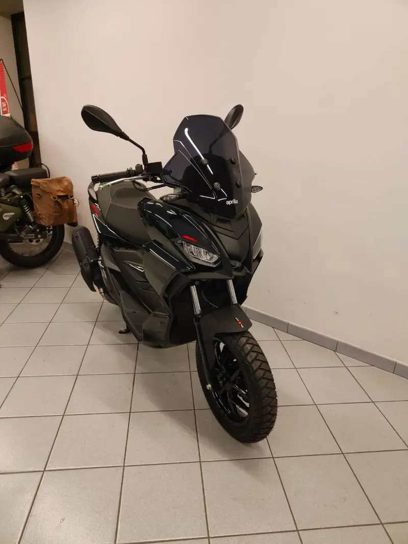 Aprilia SR GT 200 (2025 - 26) (4)