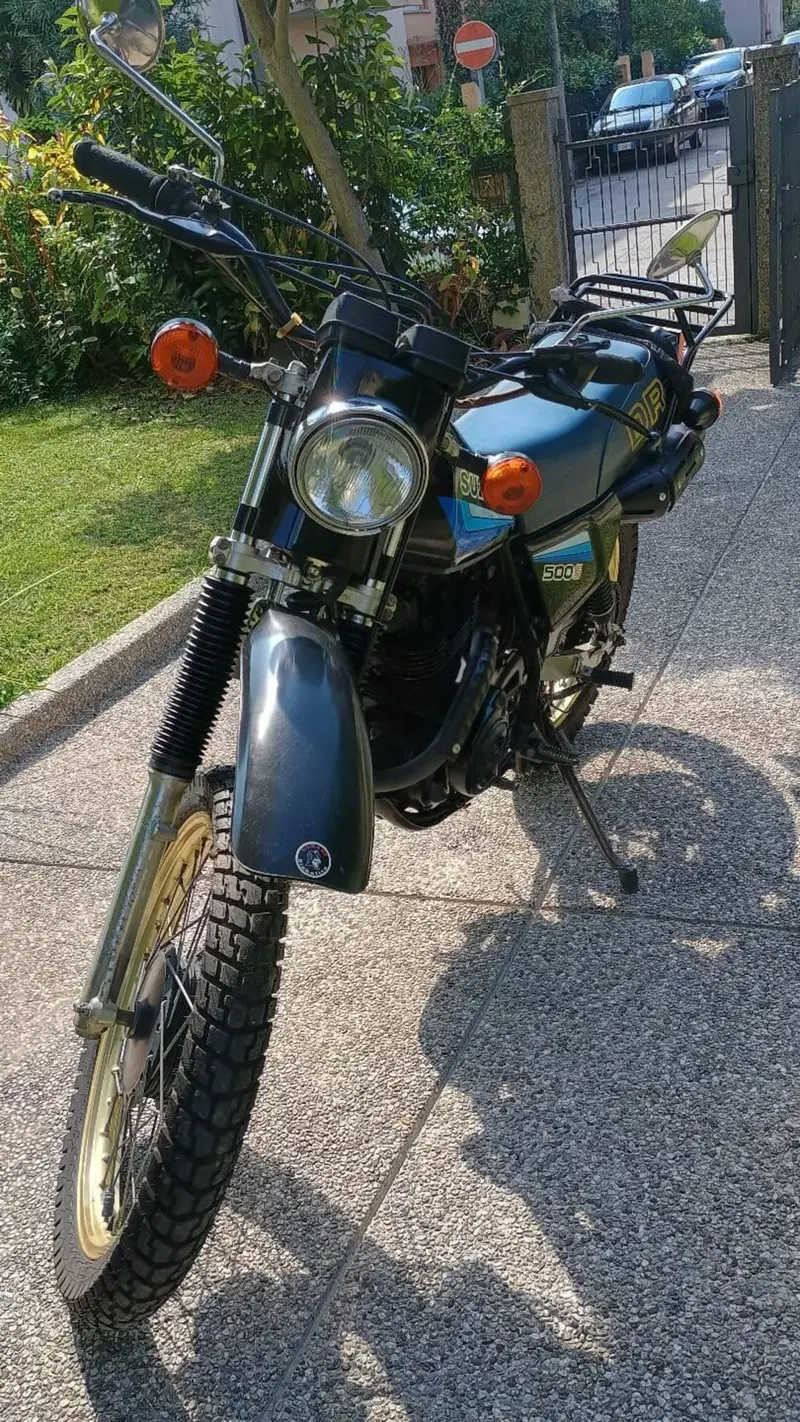 Suzuki DR500 S con portapacchi originale Suzuki  (8)