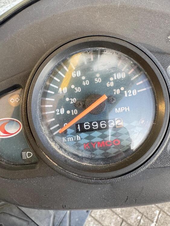 Kymco Agility 125 Carry (2017 - 20) (4)