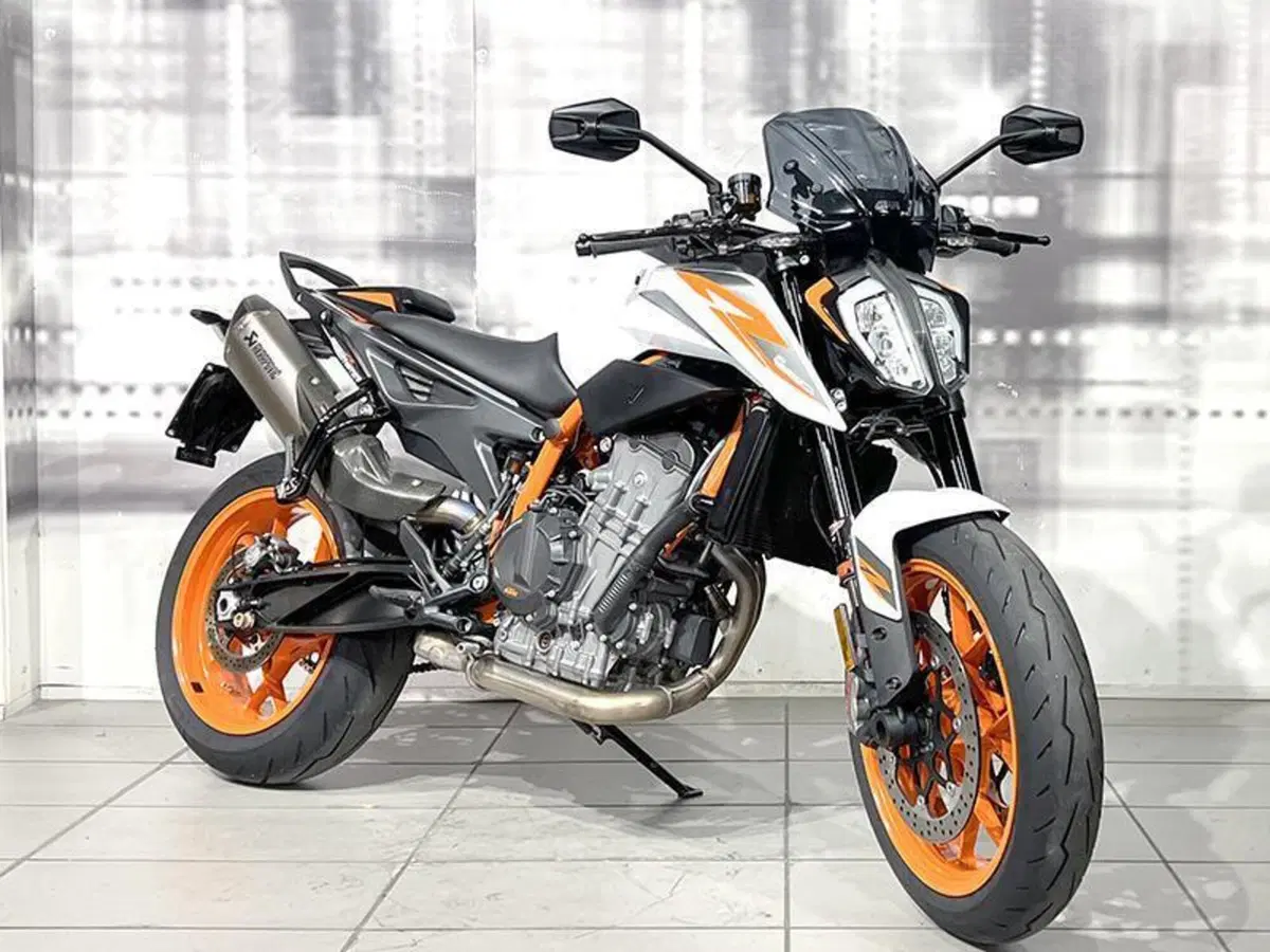 KTM 890 Duke (2021 - 23)