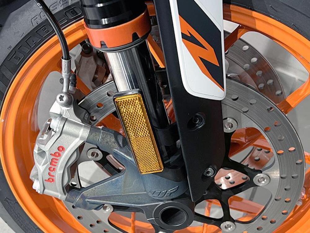 KTM 890 Duke (2021 - 23) (4)