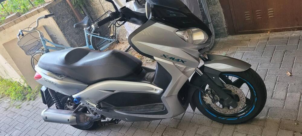 Yamaha X-Max 250 (2010 - 13) (2)