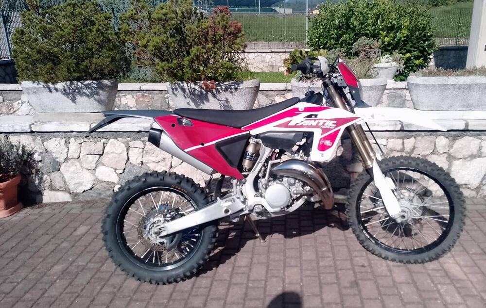 Fantic Motor XE 125 (2025) (4)