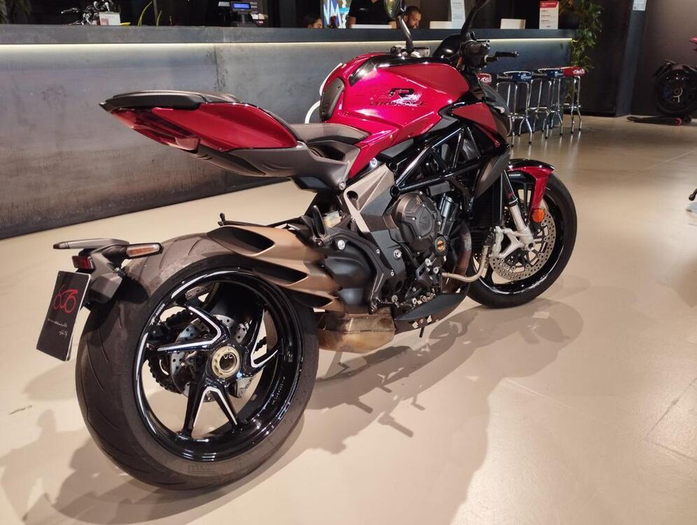 MV Agusta Brutale 800 RR (2021 - 25) (4)