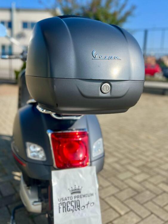 Vespa GTS 300 Hpe (2019) (5)