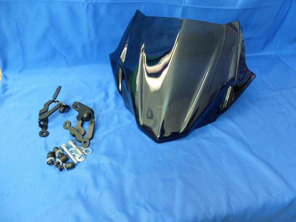 GIVI A2118 CUPOLINO PLEXIGLASS FUME' 28,5x36 YAMAH