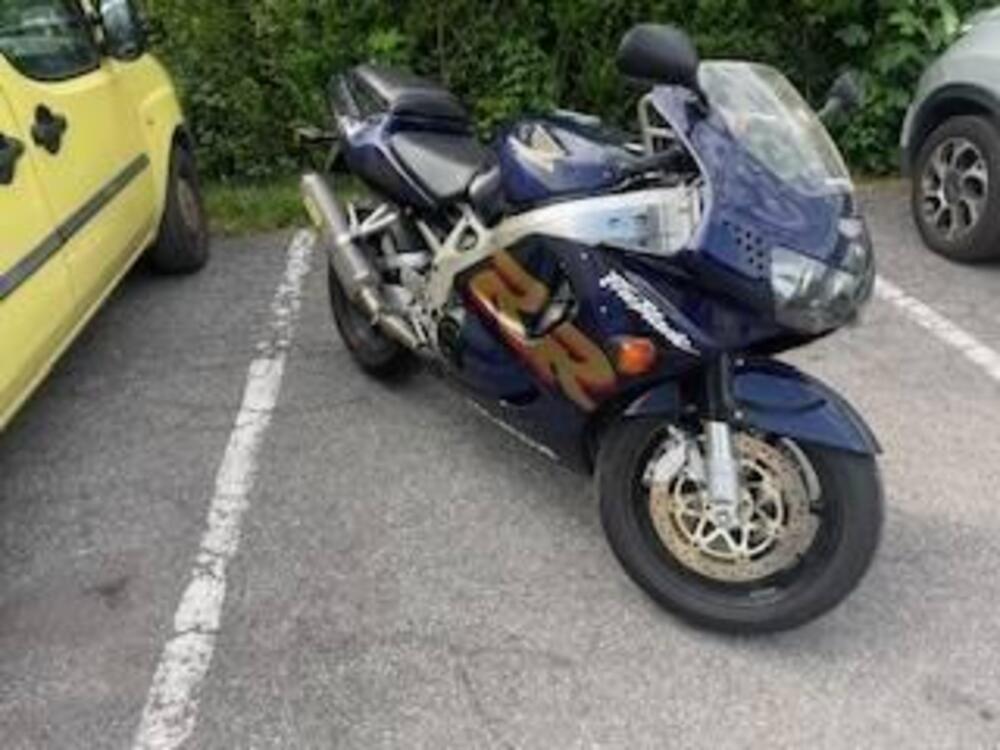 Honda CBR FREE BLADE (2)