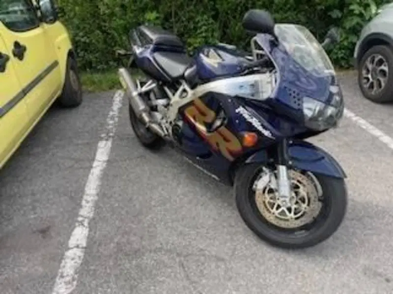 Honda CBR FREE BLADE (2)