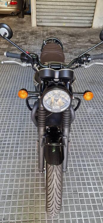 Triumph Bonneville T120 Black Stealth Edition (2024) (5)