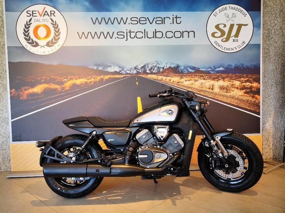 QJ Motor SRV 600 V (2025) (2)