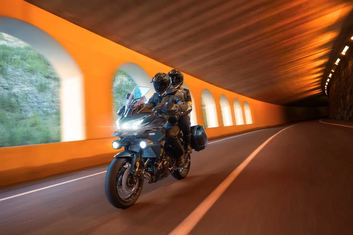 Kawasaki: nuove promo per la Versys 650 (2)