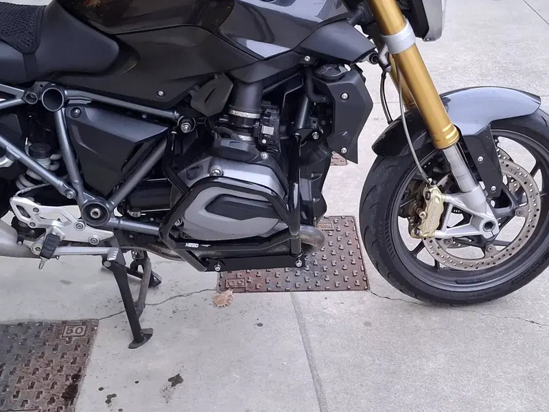 Bmw R 1200 R (2015 - 16) (6)