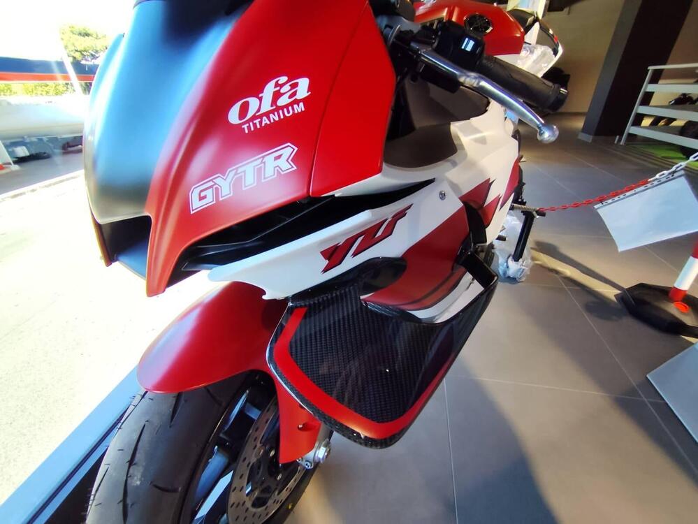 Yamaha YZF R1 Race (2025) (2)