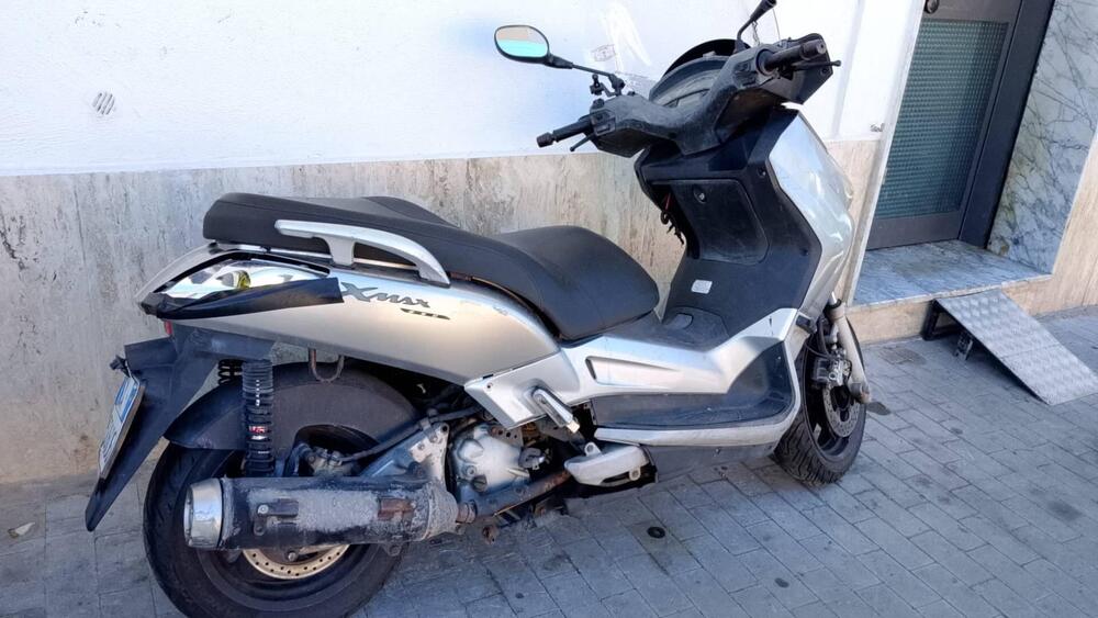 Yamaha X-Max 250 (2005 - 07) (4)