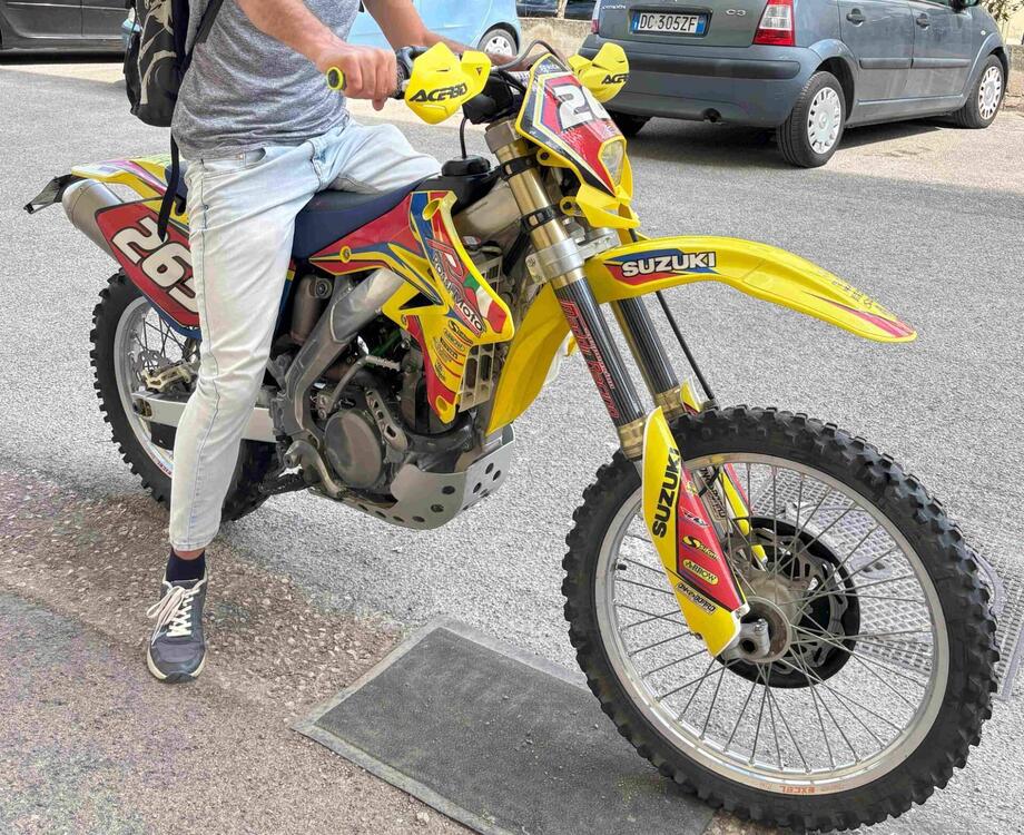 Suzuki RM-Z 250 Valenti Racing (2006 - 07) (3)