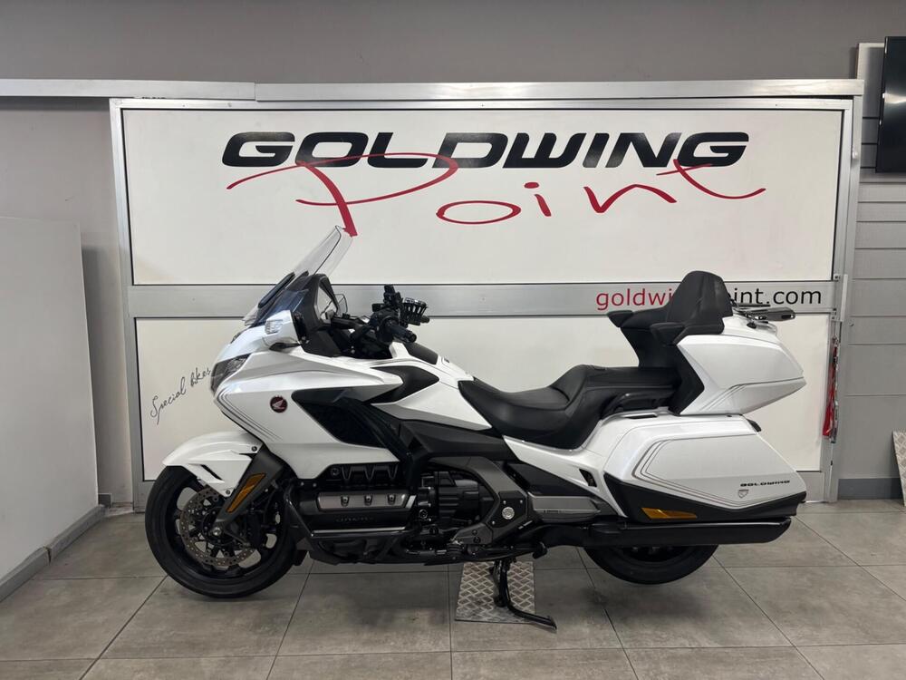 Honda GL 1800 Gold Wing Tour DTC (2018 - 20)