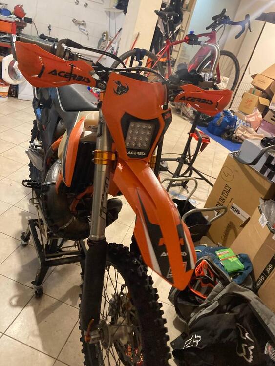 KTM 300 EXC E Six Days TPI (2020) (2)