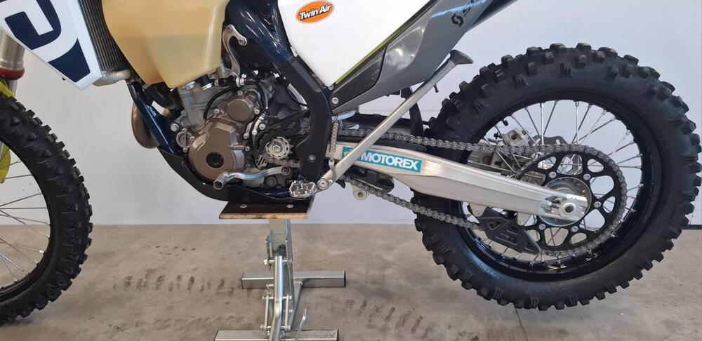 Husqvarna FE 250 (2020) (5)