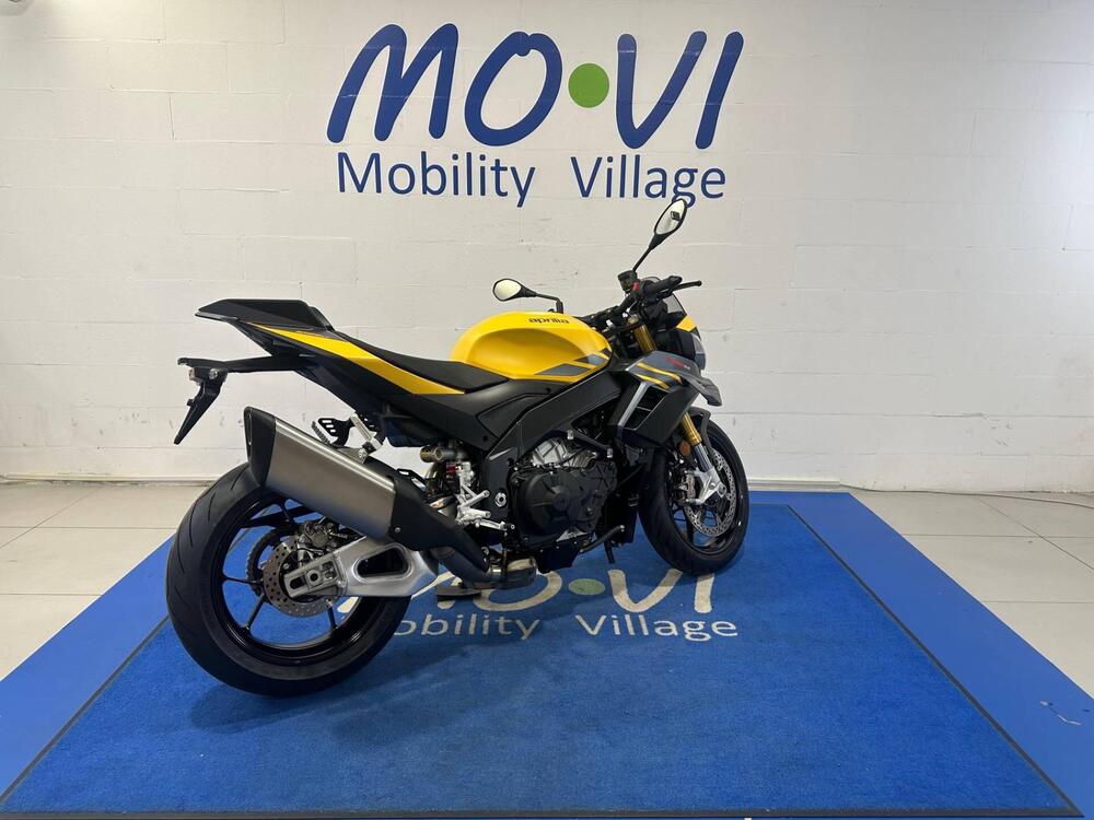 Aprilia Tuono V4 (2025) (2)