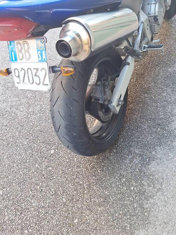 Honda Hornet 600 (2000 - 02) (5)