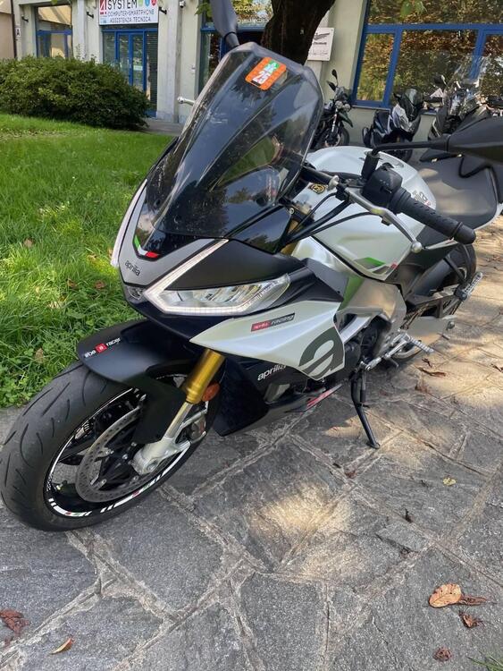 Aprilia Tuono V4 (2021 - 24) (3)