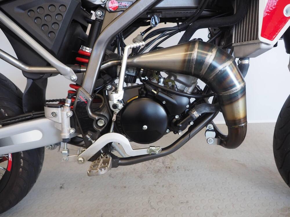 Fantic Motor Motard 50 Performance 2t (2020) (2)