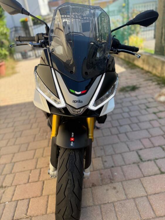 Aprilia Tuono V4 (2021 - 24) (4)