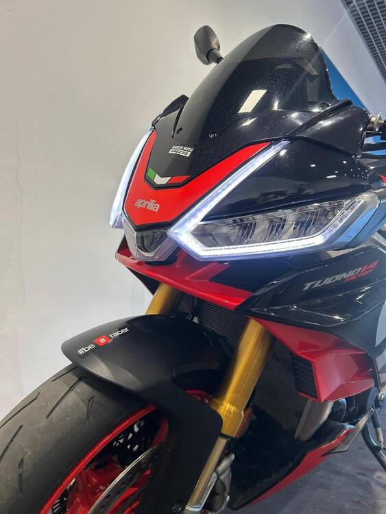 Aprilia Tuono V4 Factory (2021 - 24) (5)