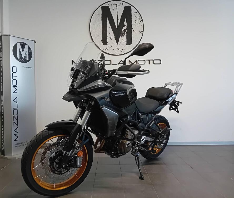 QJ Motor SRT 700 SX (2025) (5)