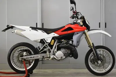 Husqvarna SM 125 (2007) usata