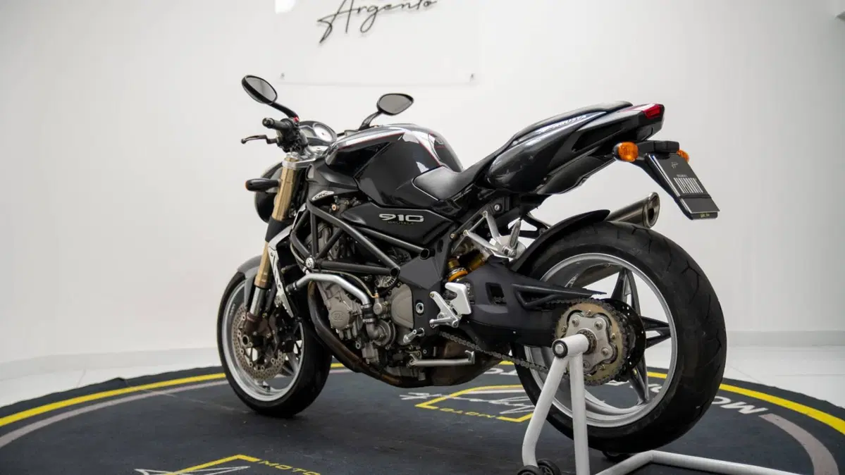 MV Agusta Brutale 910 S (2005 - 11) (2)