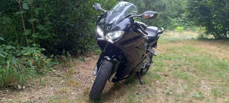 Honda VFR 800 F (2014 - 16) (4)