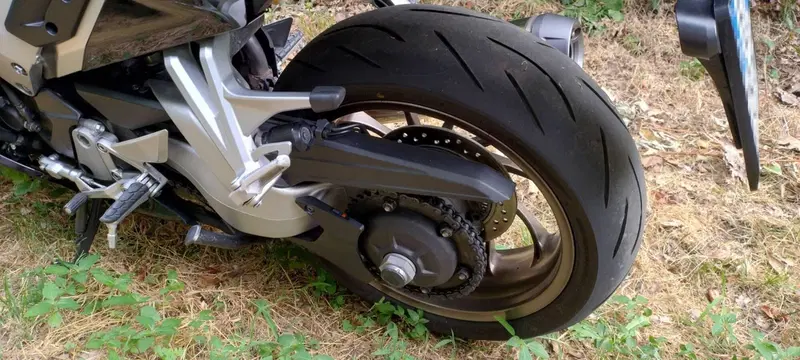 Honda VFR 800 F (2014 - 16) (6)