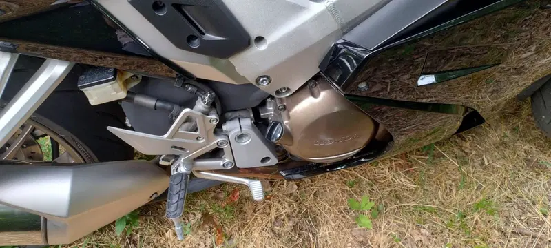 Honda VFR 800 F (2014 - 16) (10)