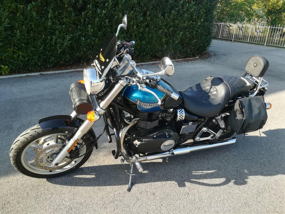 Triumph Speedmaster 865 (2005 - 10) (2)