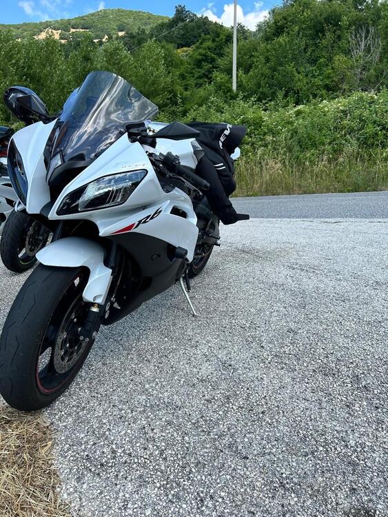 Yamaha YZF R6 (2010 - 16) (5)