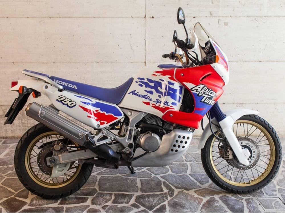 Honda Africa Twin XRV 750 (1993 - 95) (2)