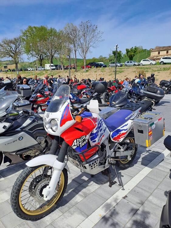 Honda Africa Twin XRV 750 (1993 - 95) (5)