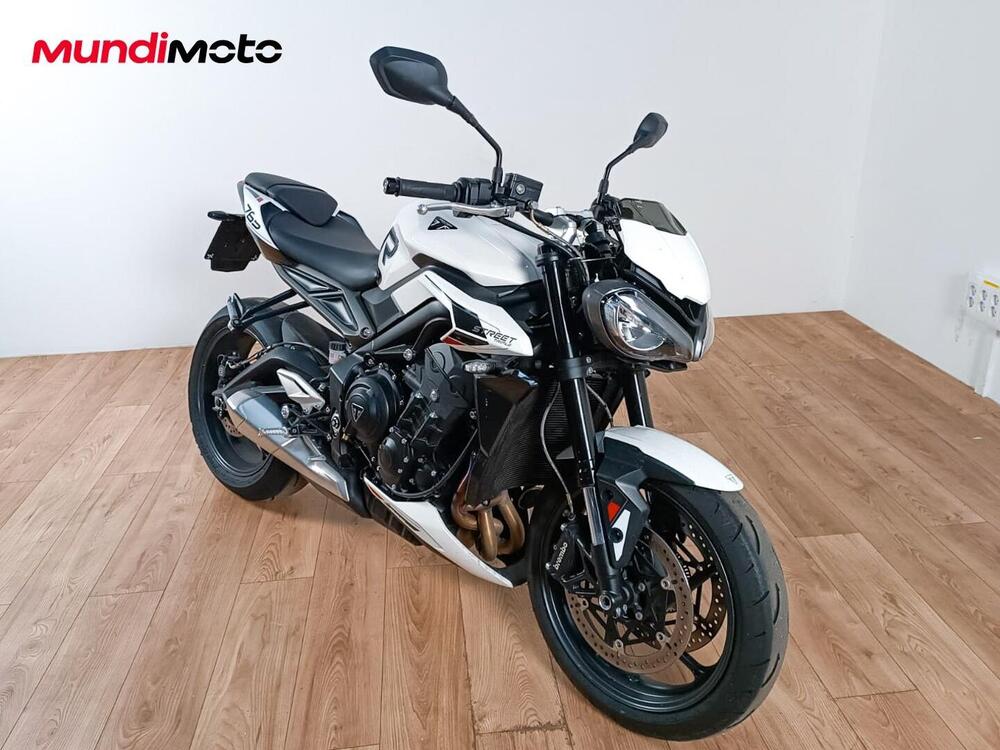 Triumph Street Triple 765 R (2023 - 25) (2)
