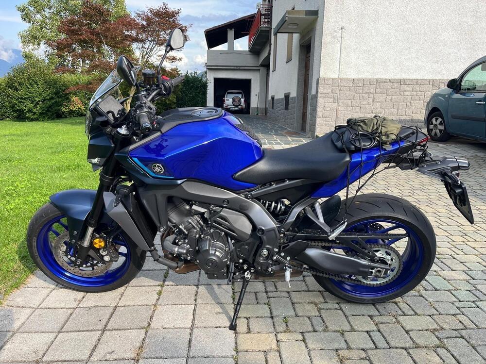 Yamaha MT-09 Y-AMT (2024 - 25) (3)