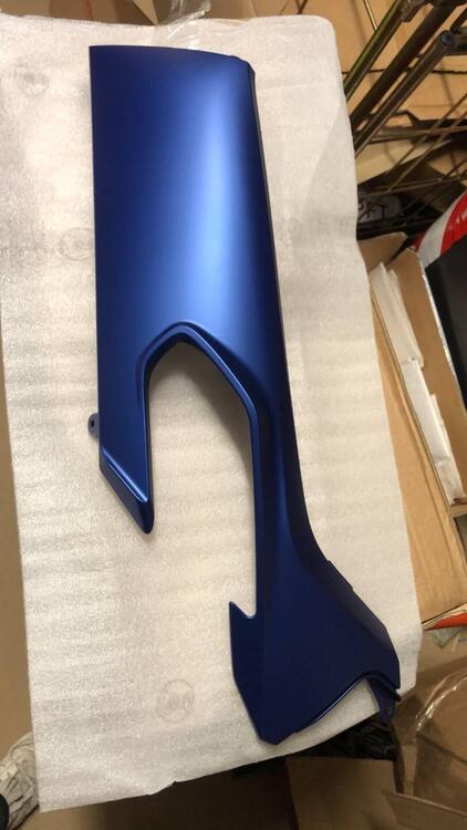 COPERCHIO LATERALE PAVIMENTO SINISTRO PER HONDA C (2)