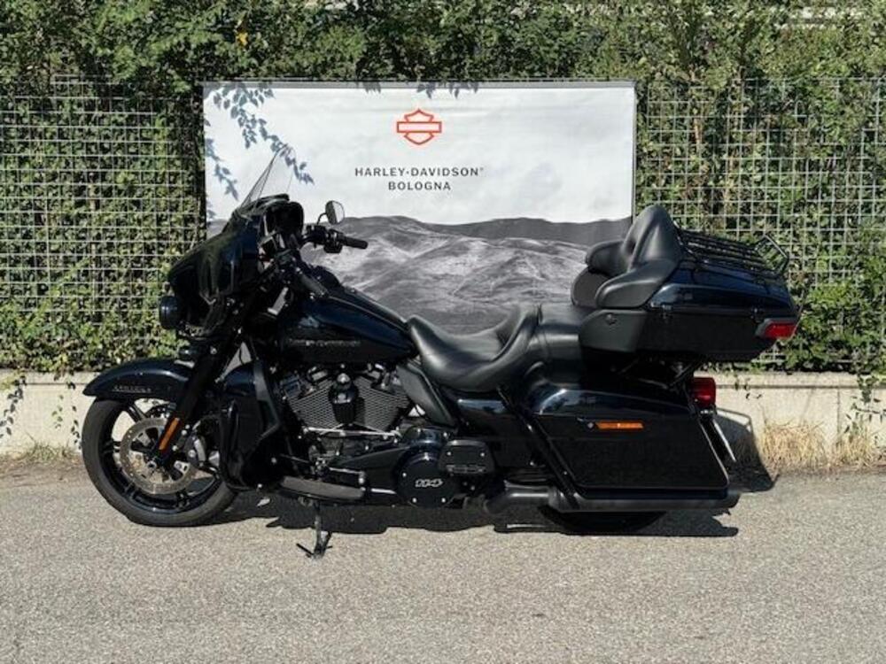 Harley-Davidson 114 Electra Glide Ultra Limited (2019) - FLHTK (4)