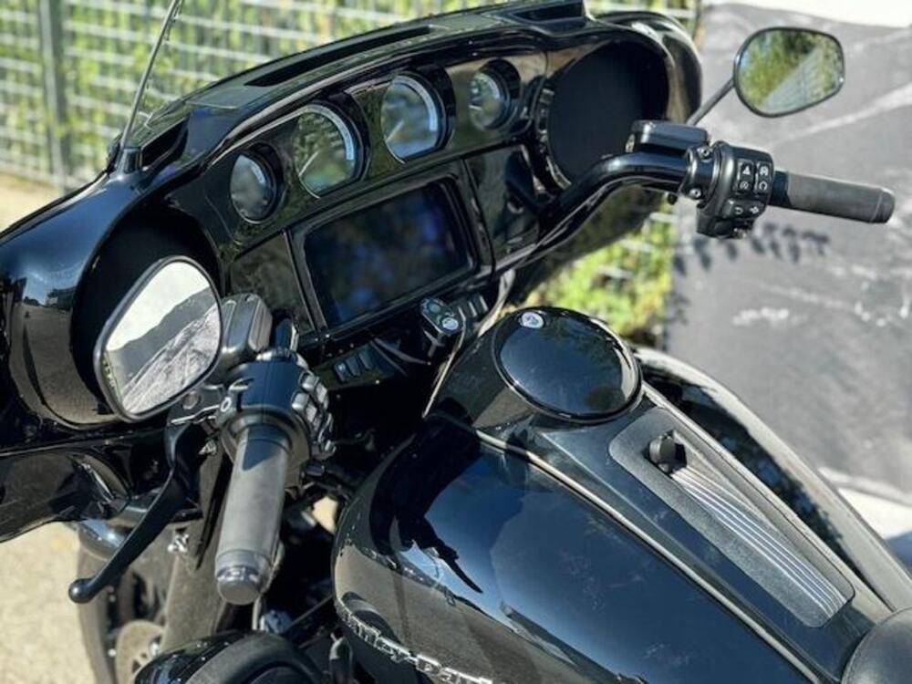 Harley-Davidson 114 Electra Glide Ultra Limited (2019) - FLHTK (5)