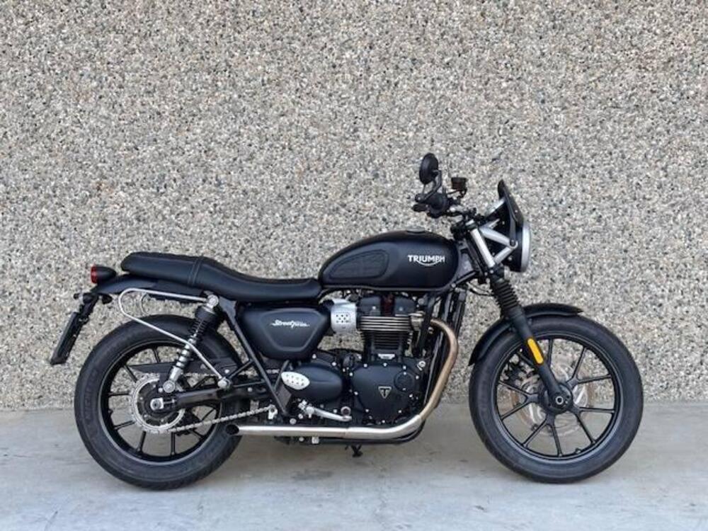 Triumph Street Twin 900 (2017 - 18)