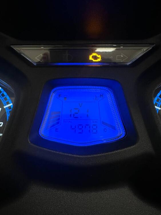 Sym Joymax 300 Z+ (2021 - 24) (3)