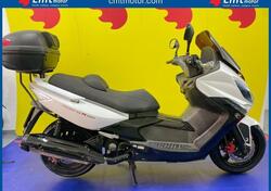 Kymco Xciting 300i R (2007 - 14) usata