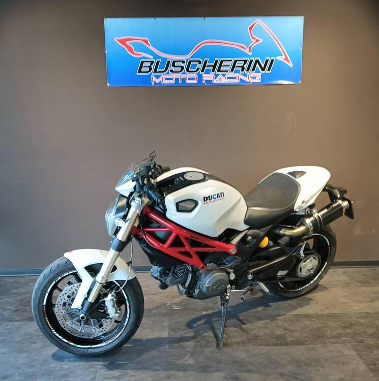 Ducati Monster 796 (2010 - 13) (2)