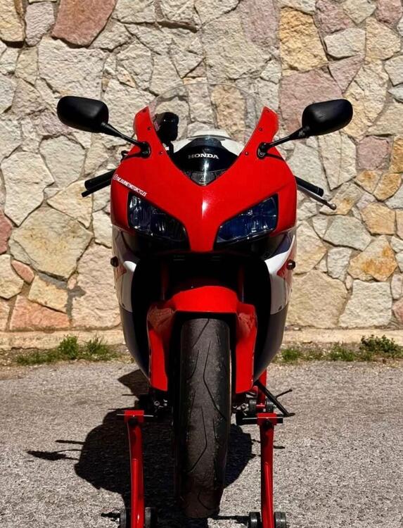 Honda CBR1000RR HRC (5)